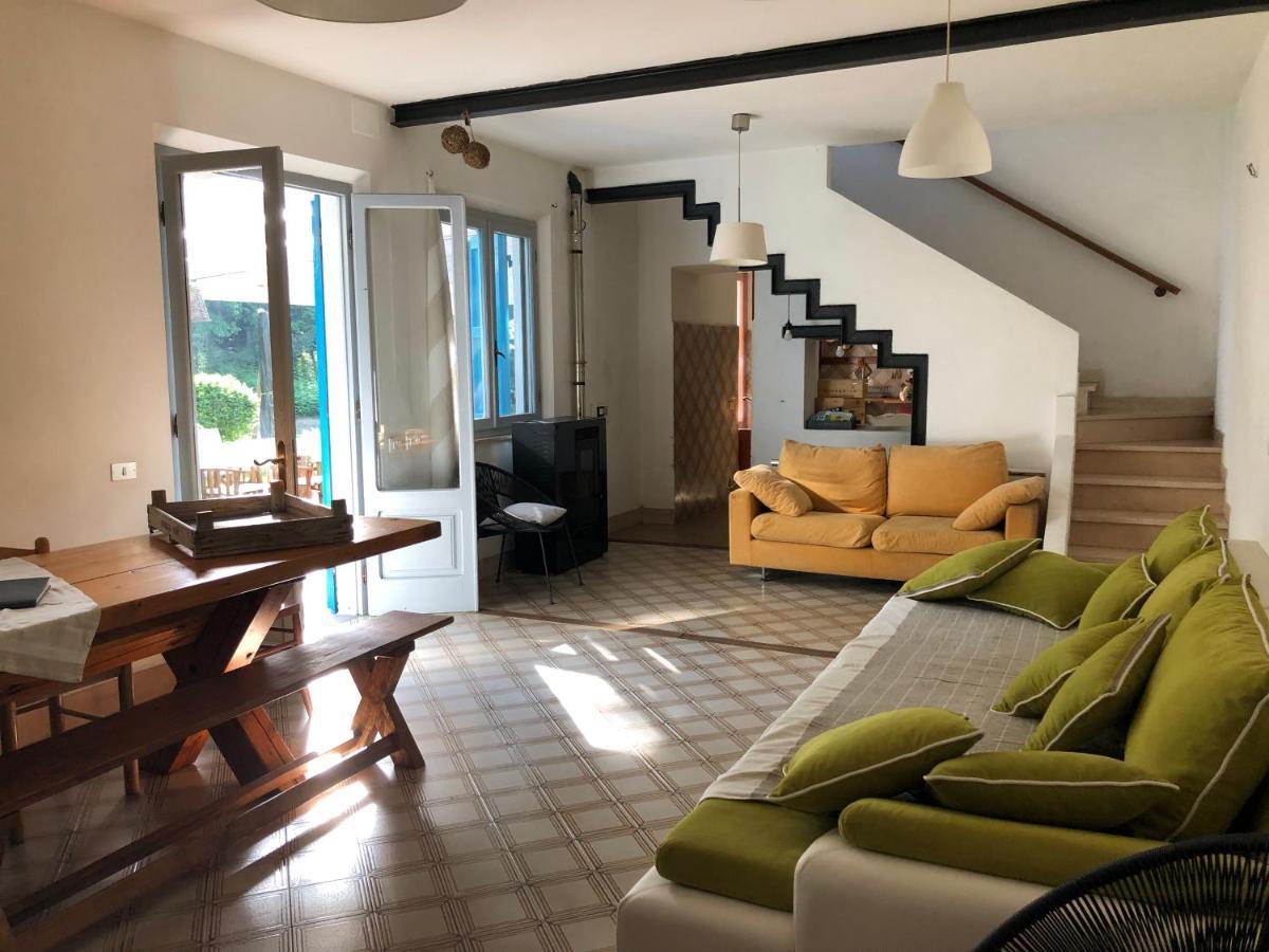 Agriturismo La Casa Nel Bosco Boveglio Экстерьер фото